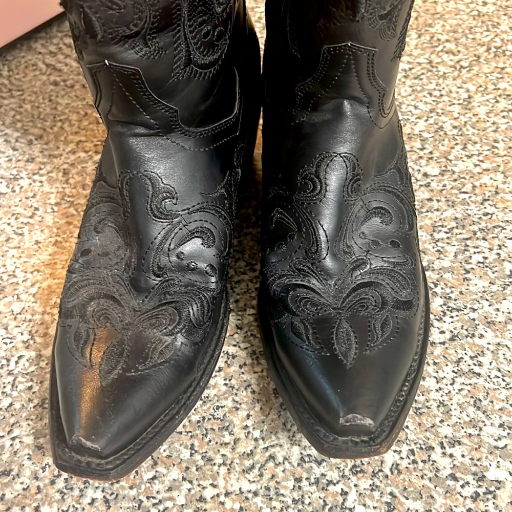 🕵️🕵️🕵️ REPUBLIC OF TEXAS BLACK HANDMADE COWBOY BOOT SIZE 6.5 EUC🕵️🕵️🕵️ - Picture 2 of 13